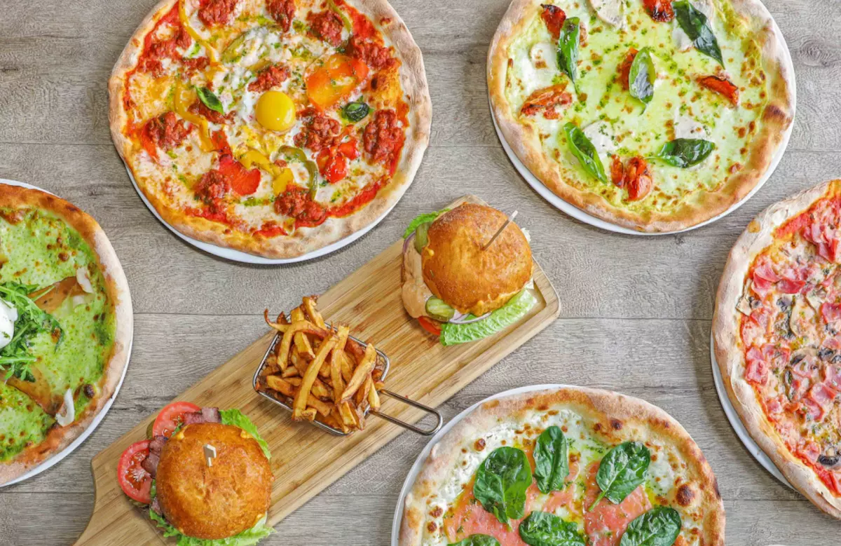LAuthentiK_PIZZAS__BURGERS